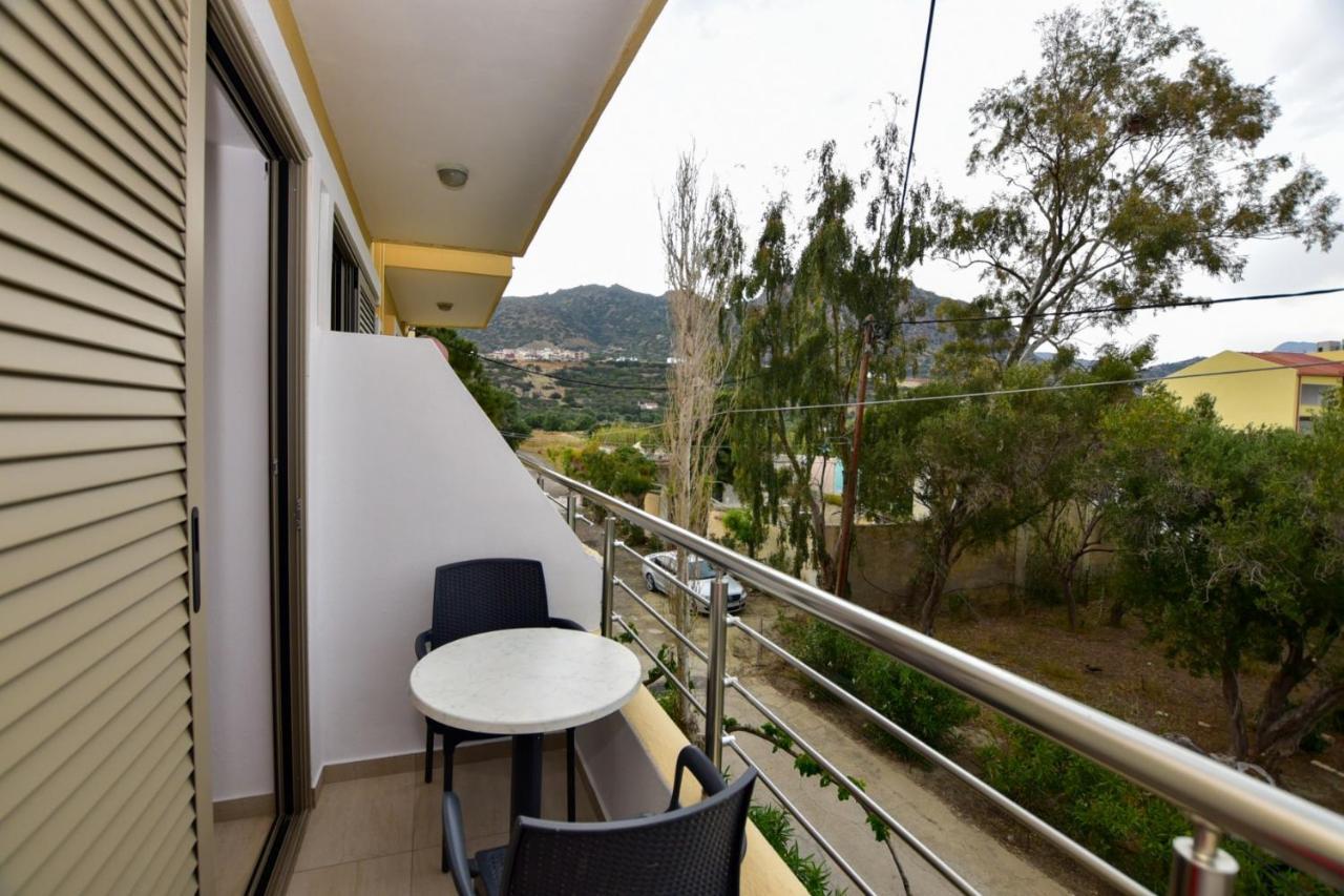 Hotel Aghas Paleochora Exterior foto