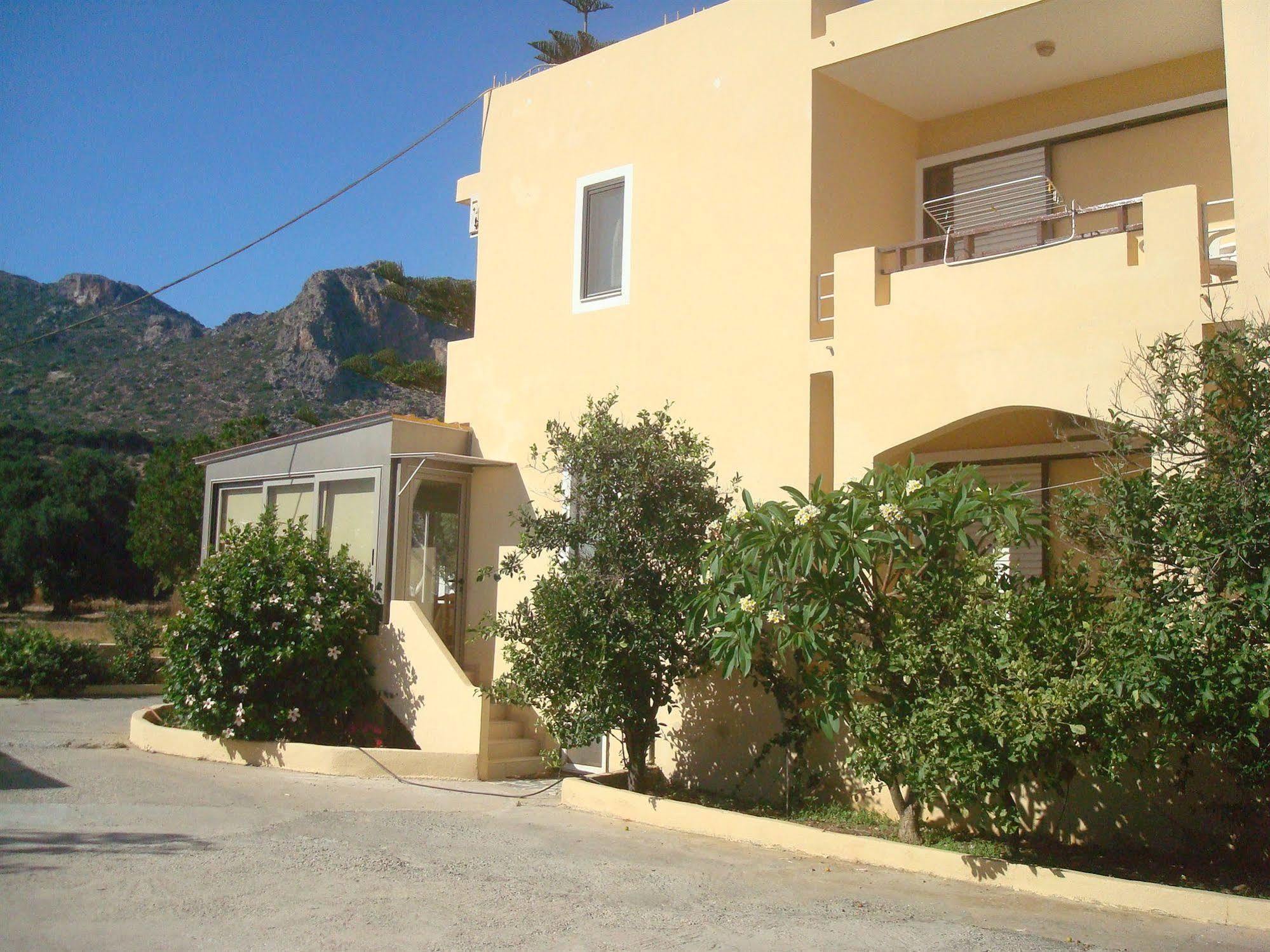 Hotel Aghas Paleochora Exterior foto